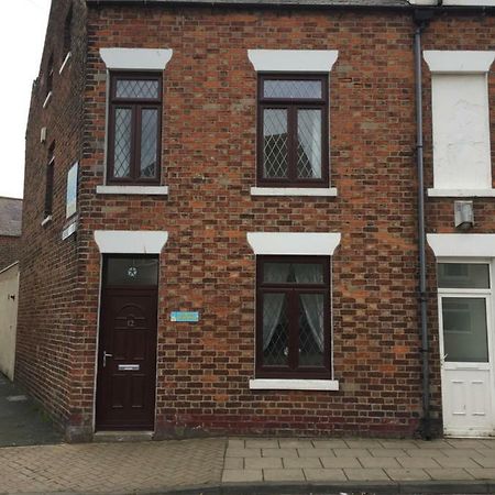 Browns Holiday Cottage Filey Exterior photo