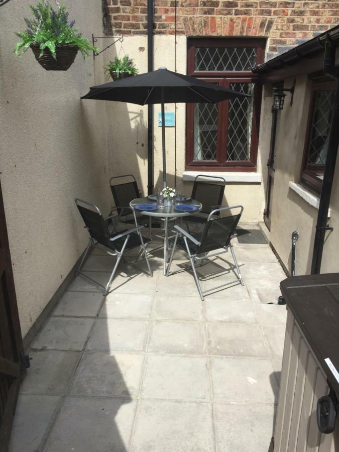 Browns Holiday Cottage Filey Exterior photo